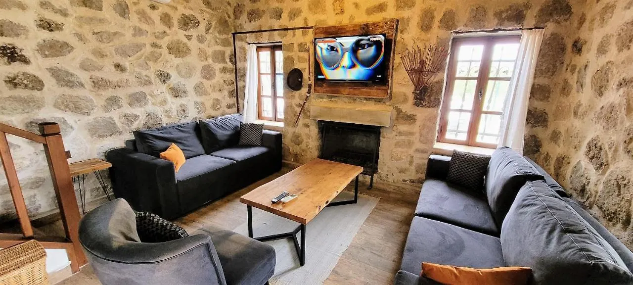 Authentic Bodrum Villa With Special Private Pool Ortakent